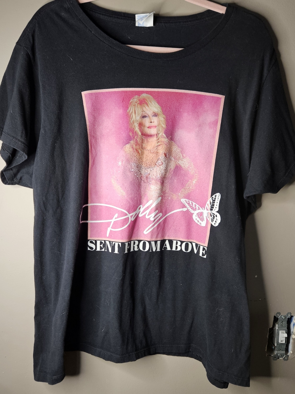 Dolly Sent From Above Tour Tee - Black & Pink Ptp 23" Length 27"